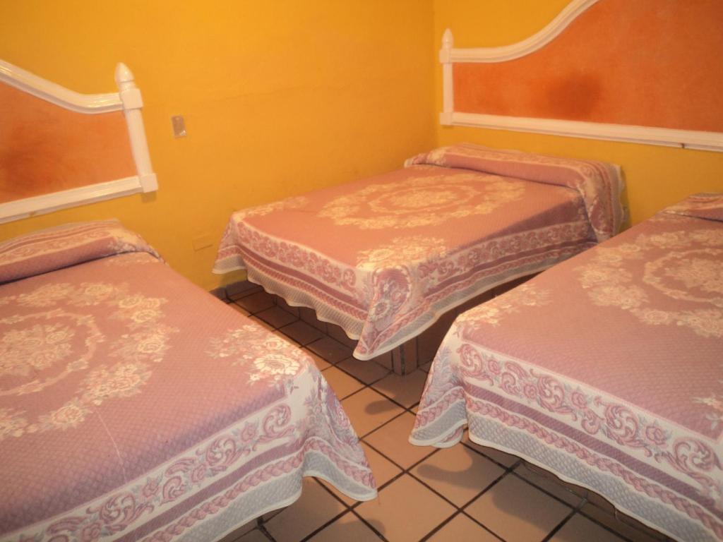 Hotel Del Valle Los Mochis Exterior photo