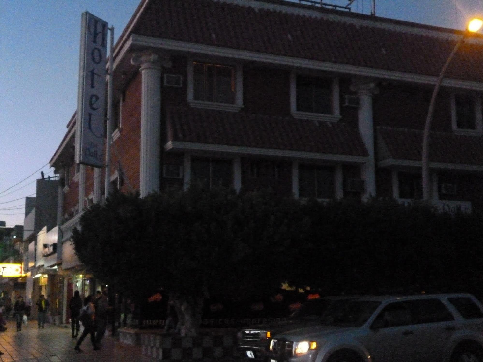 Hotel Del Valle Los Mochis Exterior photo